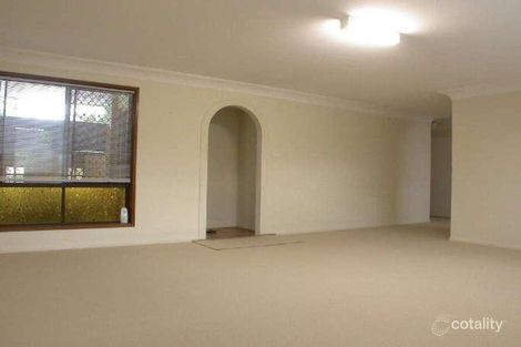 Property photo of 11 Shiraz Court Kippa-Ring QLD 4021