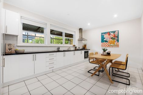Property photo of 18 Hyde Street Seddon VIC 3011