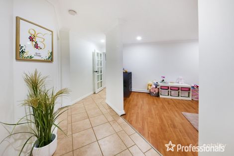 Property photo of 43 Valley Views Drive Landsdale WA 6065