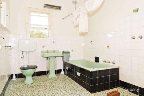 Property photo of 10 Windsor Avenue Clearview SA 5085