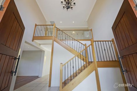Property photo of 11 Leopard Tree Place Molendinar QLD 4214
