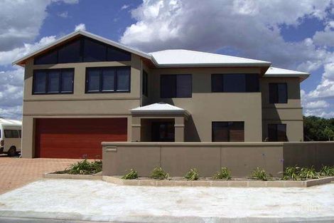 7 Dolphin Way, Yangebup, WA 6164