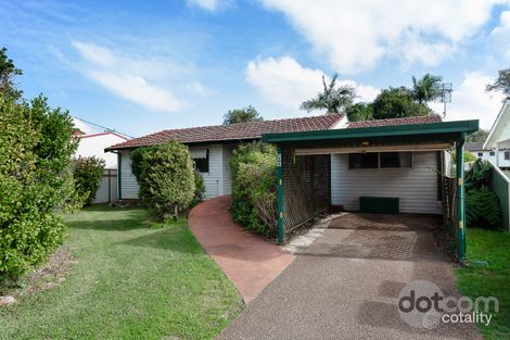 Property photo of 32 Northumberland Avenue Lemon Tree Passage NSW 2319