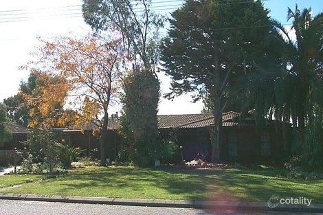 9 Waverley Way, Parkwood, WA 6147