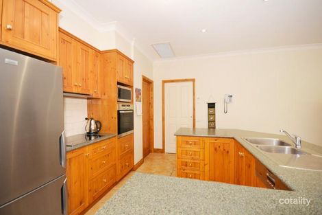 Property photo of 17 Kings Court Point Lonsdale VIC 3225