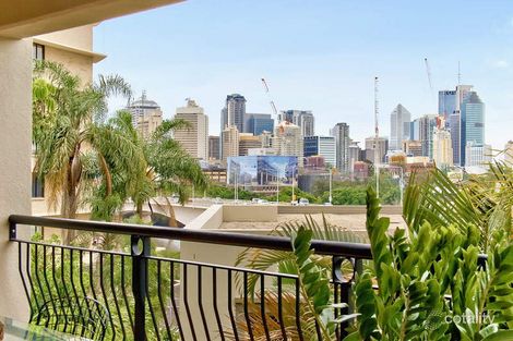 Property photo of 19/50 Lower River Terrace South Brisbane QLD 4101
