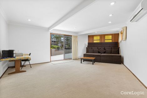 Property photo of 3 Welford Place Figtree NSW 2525
