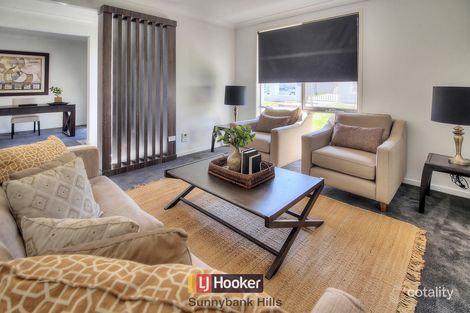 Property photo of 9 Golden Place Robertson QLD 4109