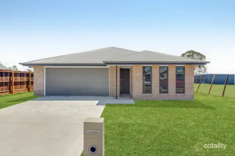 3 Cattell Cres, Pittsworth, QLD 4356