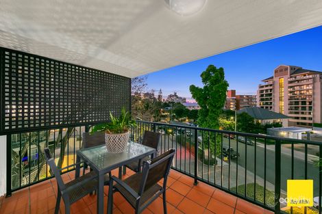 Property photo of 14/75 Thorn Street Kangaroo Point QLD 4169
