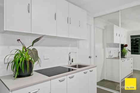 Property photo of 14/75 Thorn Street Kangaroo Point QLD 4169