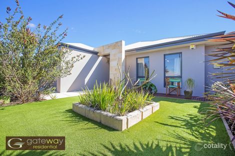 Property photo of 12 Sheringham Bend Success WA 6164