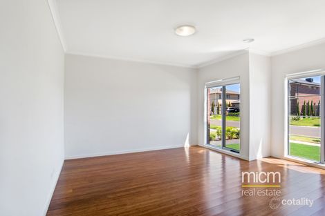 Property photo of 16 Yellowbox Drive Point Cook VIC 3030
