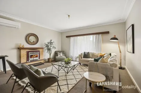 14 Stirling Cl, Swan View, WA 6056