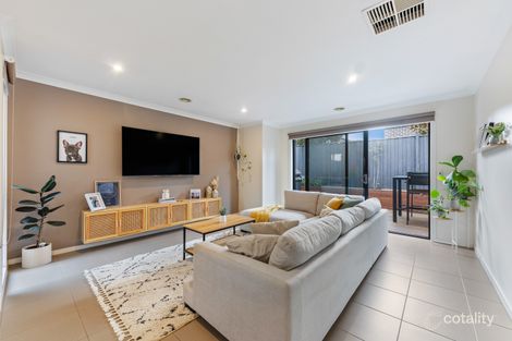 Property photo of 58 Belmont Crescent Pakenham VIC 3810