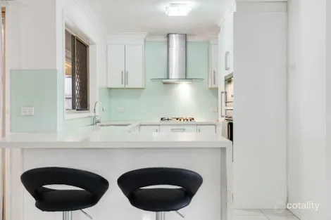 Property photo of 9 Robinson Crescent Runcorn QLD 4113