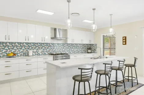 Property photo of 6 Wagtail Way Oakhurst QLD 4650