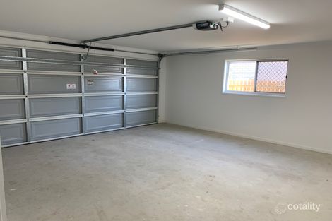 Property photo of 13 Bonavista Way Eli Waters QLD 4655