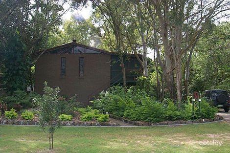 Property photo of 5 Arvon Avenue Beachmere QLD 4510