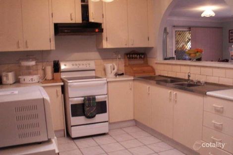 Property photo of 8 Sercial Place Eschol Park NSW 2558