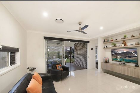Property photo of 44 Carlingford Circuit Warner QLD 4500