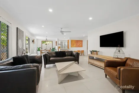 Property photo of 10 Belfa Place Noosa Heads QLD 4567