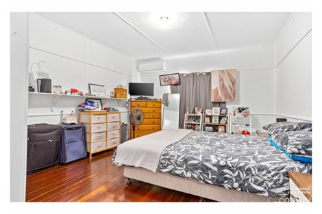 Property photo of 57 Jones Street Wandal QLD 4700