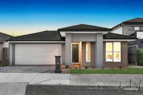 9 Palermo St, Greenvale, VIC 3059