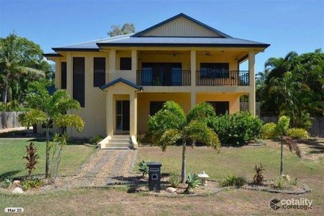 15 Jamaica Cres, Bushland Beach, QLD 4818