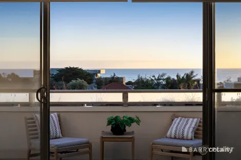 Property photo of 16/538 Main Street Mordialloc VIC 3195