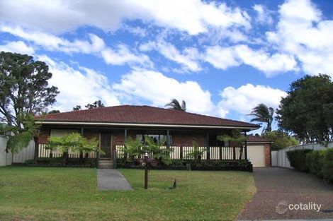 Property photo of 16 Tarra Crescent Oak Flats NSW 2529