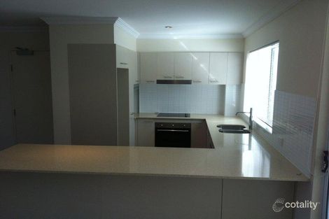 Property photo of 2/7 Aruma Street Surfers Paradise QLD 4217