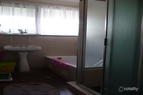 Property photo of 19 Delander Crescent Moree NSW 2400