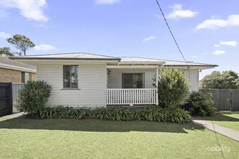 Property photo of 141 Alderley Street Centenary Heights QLD 4350