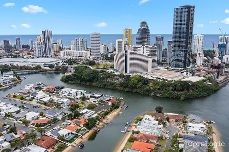 Property photo of 14 Merrimac Boulevard Broadbeach Waters QLD 4218