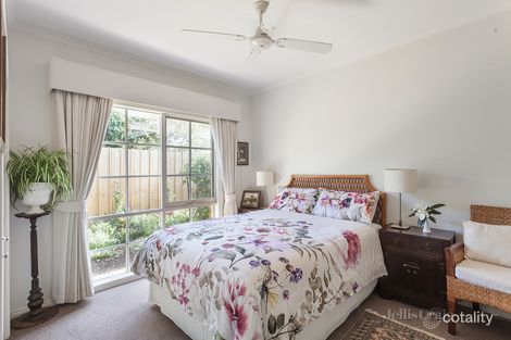 Property photo of 2/14 Flowerdale Road Glen Iris VIC 3146