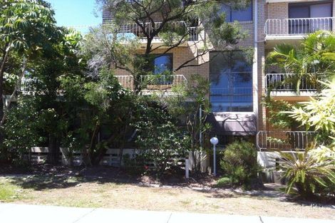 Property photo of 1/20 Whiting Street Labrador QLD 4215