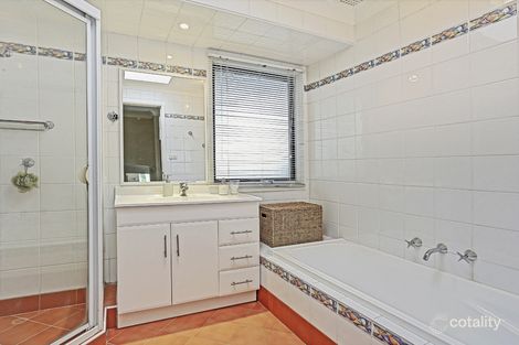 Property photo of 111 Leichhardt Street Ruse NSW 2560