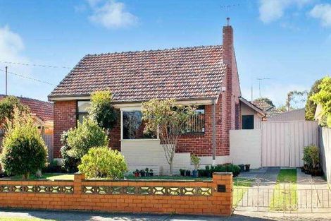 Property photo of 18 Coleman Crescent Reservoir VIC 3073