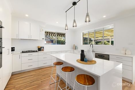 Property photo of 25 Woodview Avenue Lisarow NSW 2250
