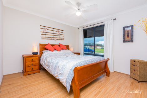 Property photo of 15 Teal Brook Circle Seville Grove WA 6112