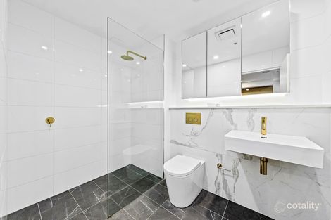 Property photo of 10123/19 Amalfi Drive Wentworth Point NSW 2127