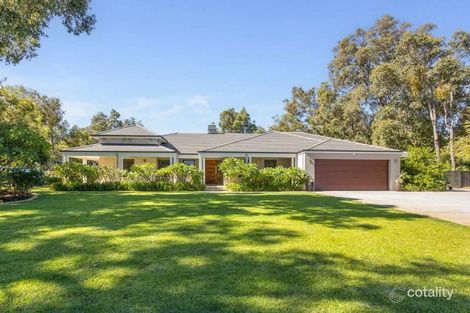 Property photo of 8 Calophylla Court Wanneroo WA 6065