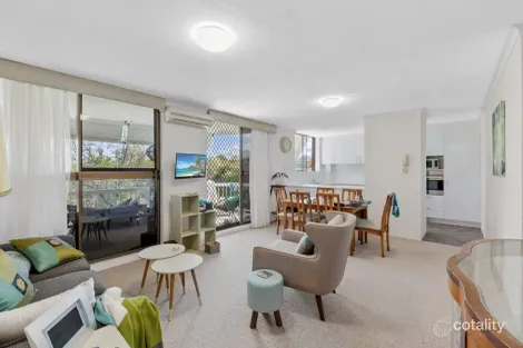 Property photo of 4/2A View Street Woody Point QLD 4019