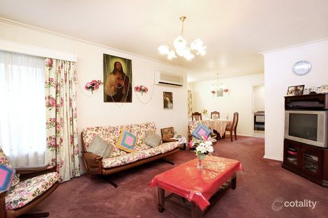 Property photo of 11 Elmhurst Road Gladstone Park VIC 3043