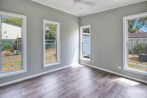 2a Monterey Ave, Mannering Park, NSW 2259