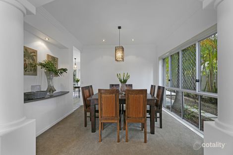 Property photo of 6 Calcetto Place Arundel QLD 4214