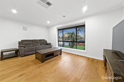 Property photo of 98 Opie Road Albanvale VIC 3021