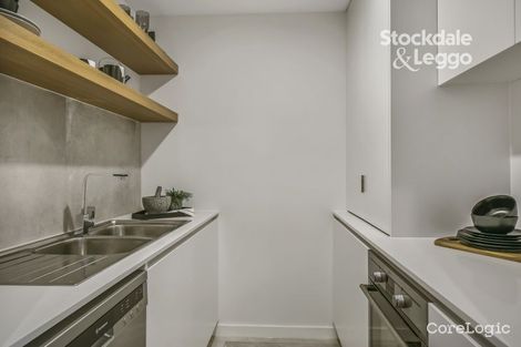 Property photo of 16 Tallrush Street Clyde North VIC 3978