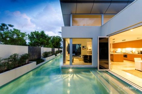 Property photo of 3 Marseille Court Bundall QLD 4217